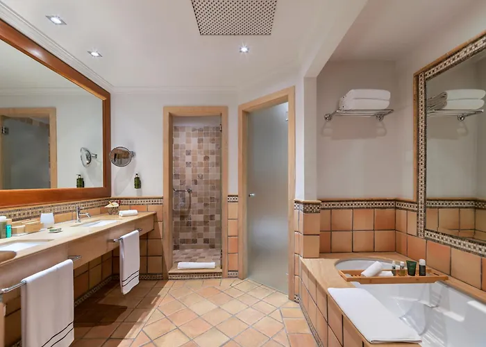 Hacienda Del Conde Melia Collection Golf & - Adults Only מלון